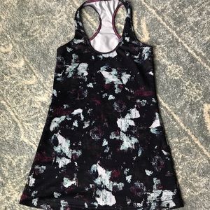 Lululemon cool racer back size 4